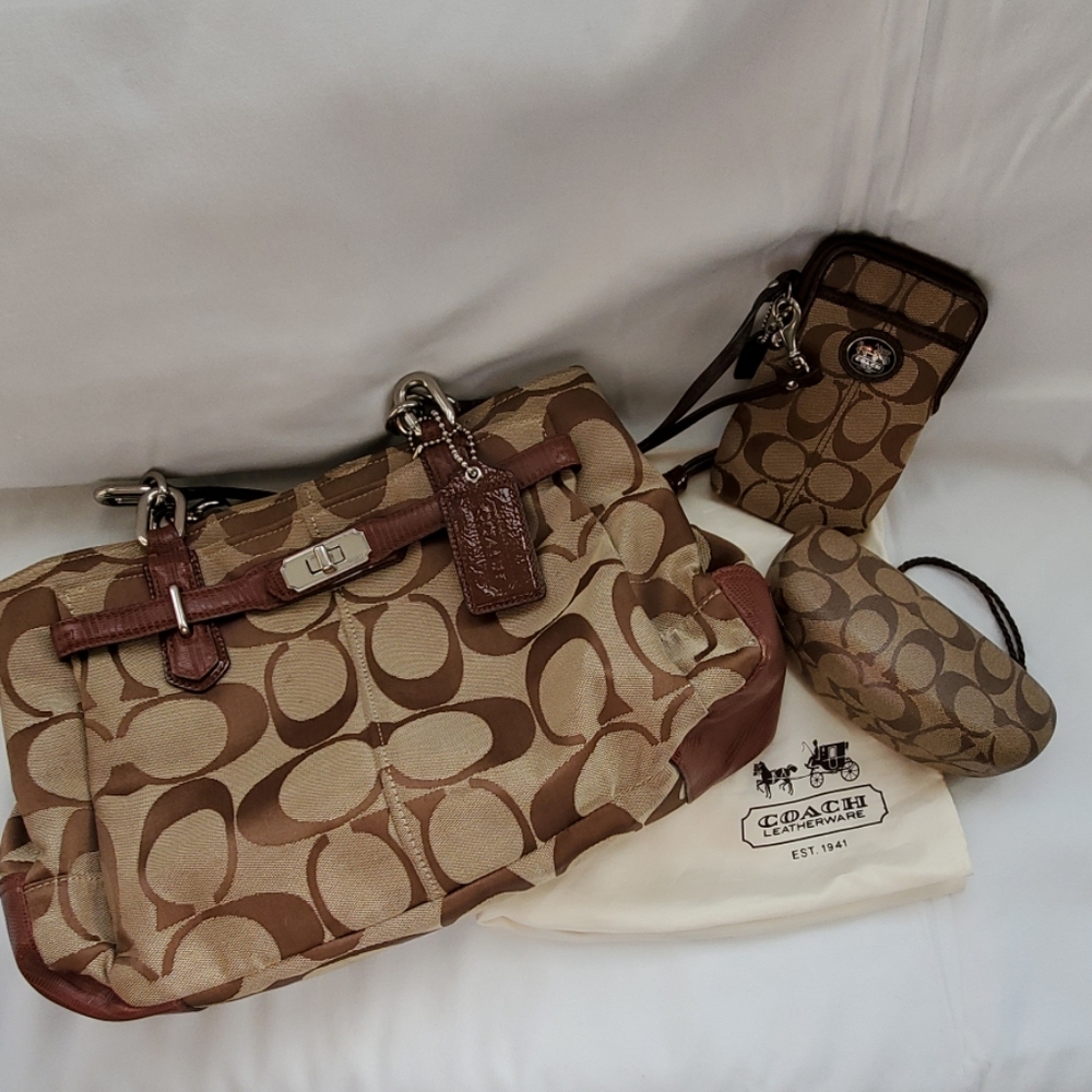 Coach 3 piece set